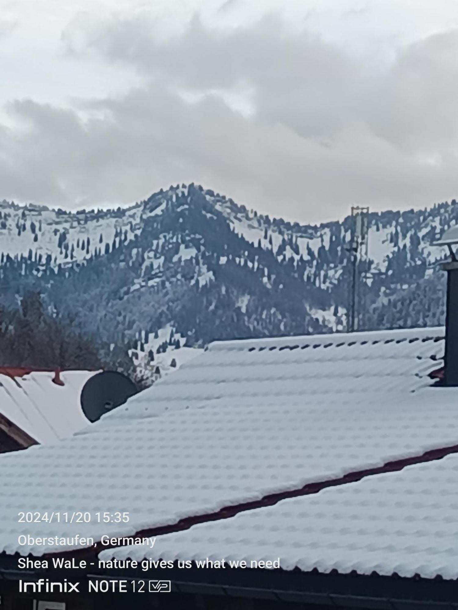 Allgaeu Vibes - Fusslaeufige Erreichbarkeit Vom Bahnhof, Mit Aussicht, Wettergeschuetzter Balkon אוברשטאופן מראה חיצוני תמונה